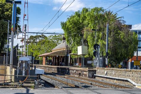 moonee ponds transfer station opening hours.